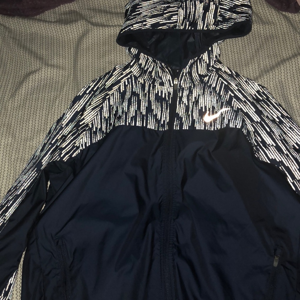 Nike reflective windbreaker